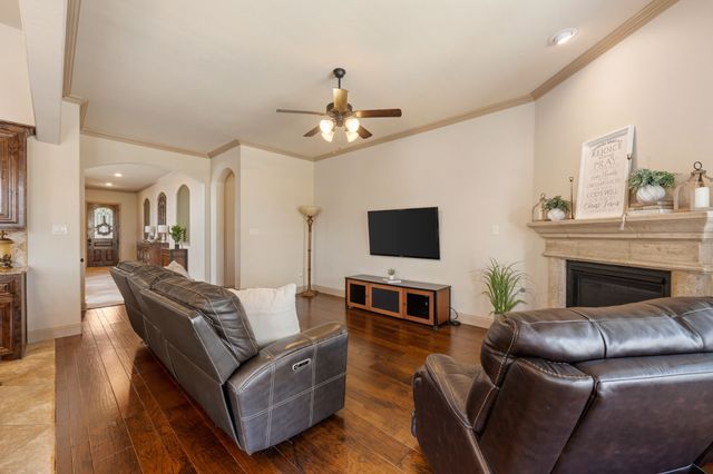 210 Pleasant Hill Lane, Fate, TX 75189