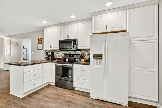 14730 State Route 56, Kingston, OH 45644