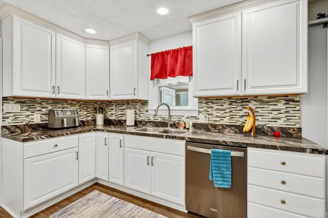 14730 State Route 56, Kingston, OH 45644