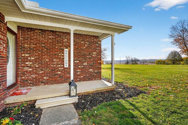 14730 State Route 56, Kingston, OH 45644