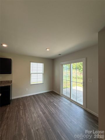 4208 Bowline Drive, Charlotte, NC 28269
