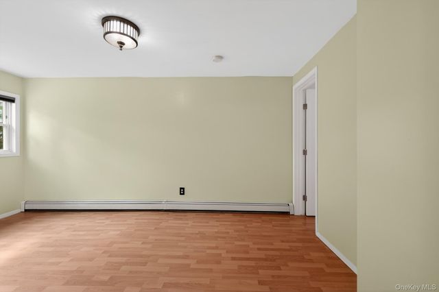 2084 Washington Street, Merrick, NY 11566
