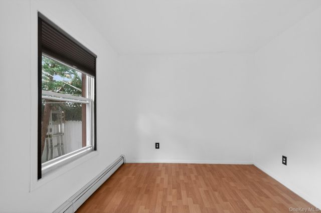 2084 Washington Street, Merrick, NY 11566