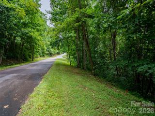 236 Nottingham Drive, Mill Spring, NC 28756
