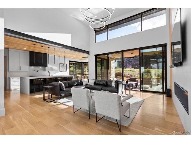 8111 Galileo Way, Littleton, CO 80125