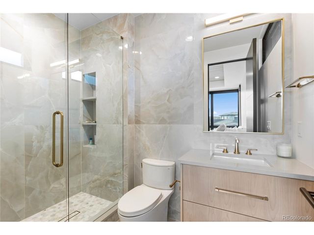8111 Galileo Way, Littleton, CO 80125