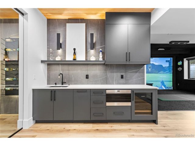 8111 Galileo Way, Littleton, CO 80125