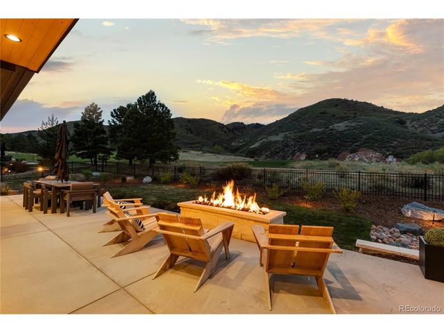 8111 Galileo Way, Littleton, CO 80125