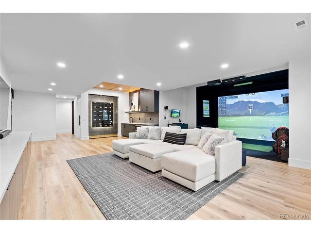 8111 Galileo Way, Littleton, CO 80125