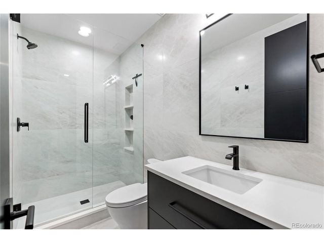 8111 Galileo Way, Littleton, CO 80125