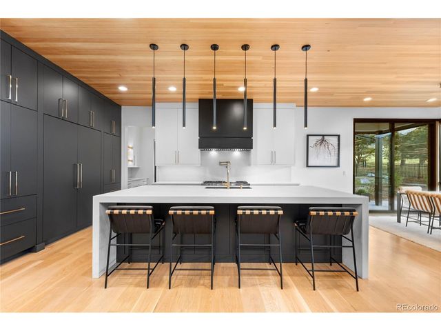 8111 Galileo Way, Littleton, CO 80125