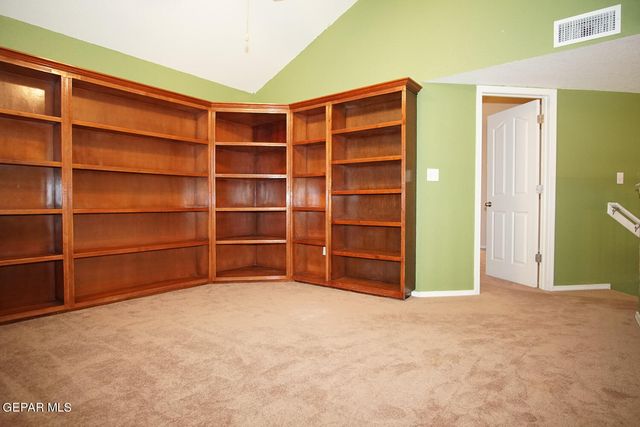 7133 MESQUITE TREE Lane, El Paso, TX 79934
