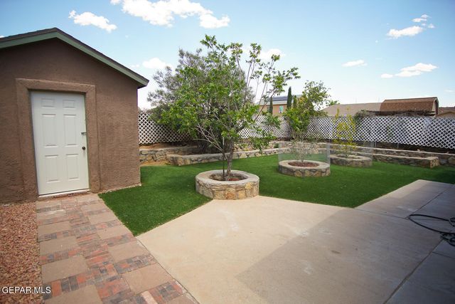 7133 MESQUITE TREE Lane, El Paso, TX 79934