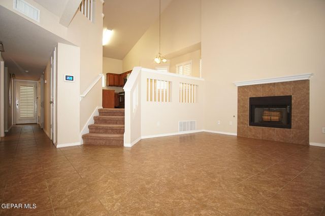 7133 MESQUITE TREE Lane, El Paso, TX 79934
