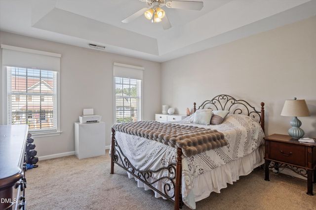 324 Mccarthy Drive, Clayton, NC 27527