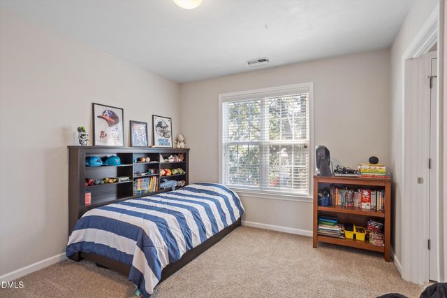 324 Mccarthy Drive, Clayton, NC 27527