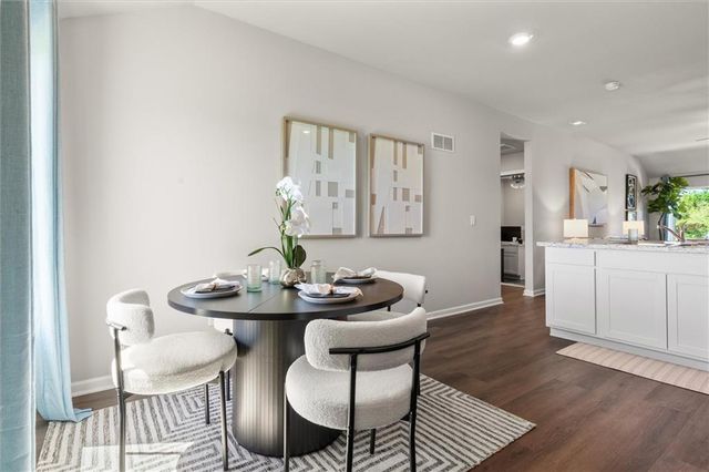 20861 Starside Street, Edgerton, KS 66021