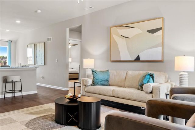 20861 Starside Street, Edgerton, KS 66021