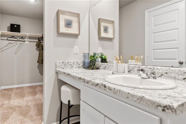 20861 Starside Street, Edgerton, KS 66021