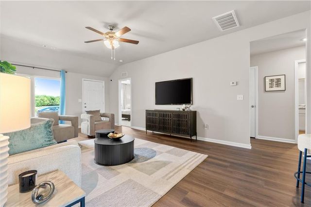 20861 Starside Street, Edgerton, KS 66021