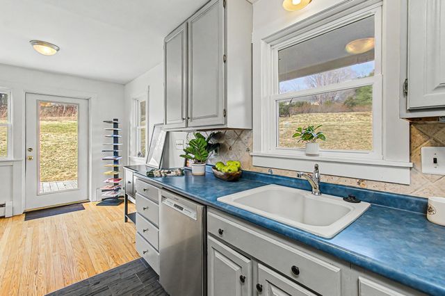 1061 Weeks Hill Road, Stowe, VT 05672