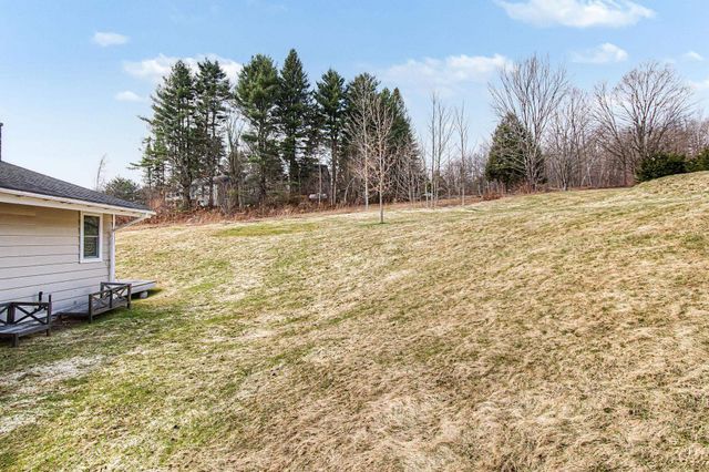 1061 Weeks Hill Road, Stowe, VT 05672