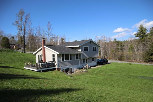 1061 Weeks Hill Road, Stowe, VT 05672