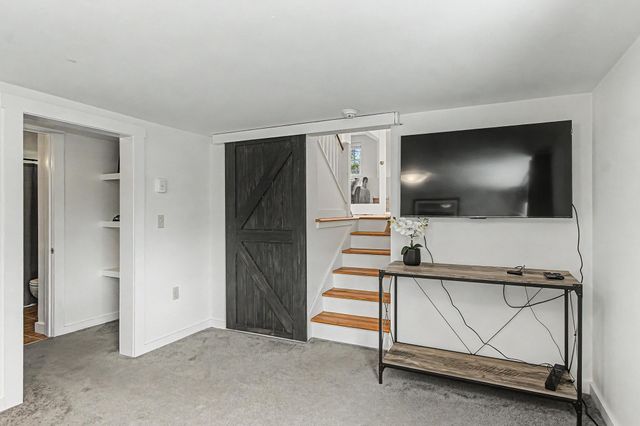 1061 Weeks Hill Road, Stowe, VT 05672