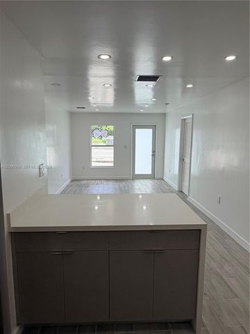 6131 Coral Way 1, Miami, FL 33155