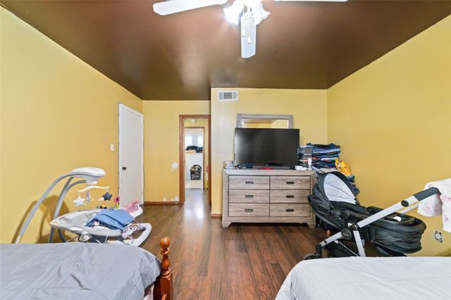 26902 Maplewood Drive, Oak Ridge North, TX 77386