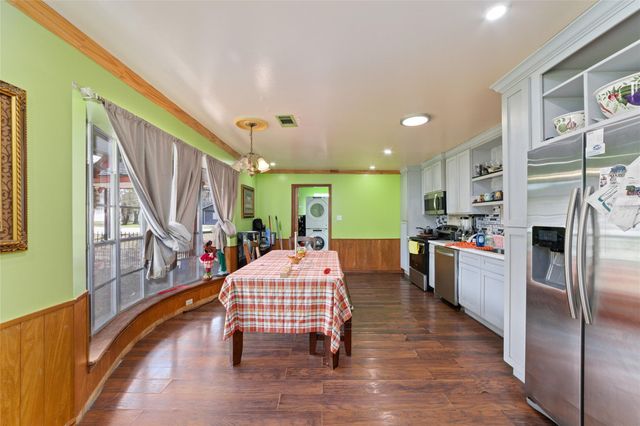 26902 Maplewood Drive, Oak Ridge North, TX 77386