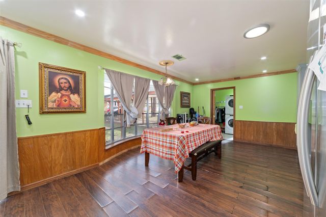 26902 Maplewood Drive, Oak Ridge North, TX 77386