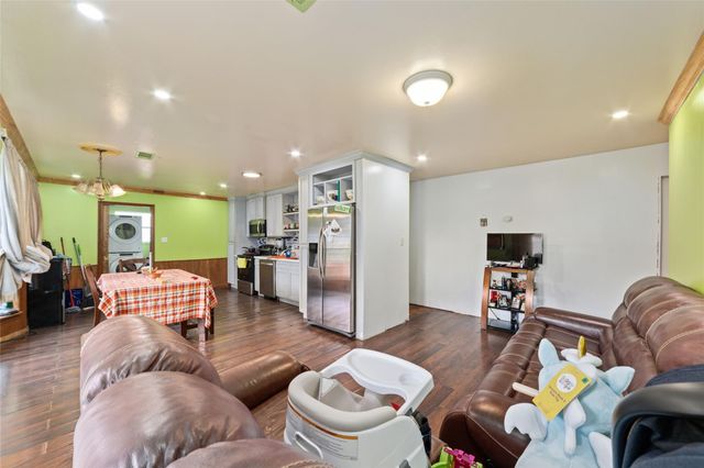 26902 Maplewood Drive, Oak Ridge North, TX 77386