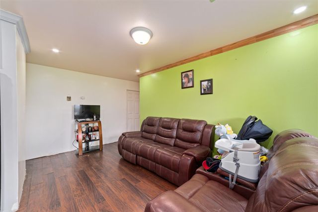 26902 Maplewood Drive, Oak Ridge North, TX 77386