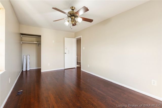 1700 Tennyson Drive, Clarksville, IN 47129