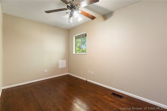 1700 Tennyson Drive, Clarksville, IN 47129