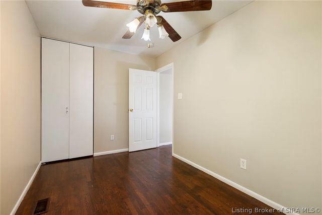 1700 Tennyson Drive, Clarksville, IN 47129