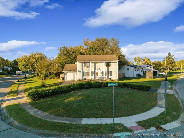 1700 Tennyson Drive, Clarksville, IN 47129