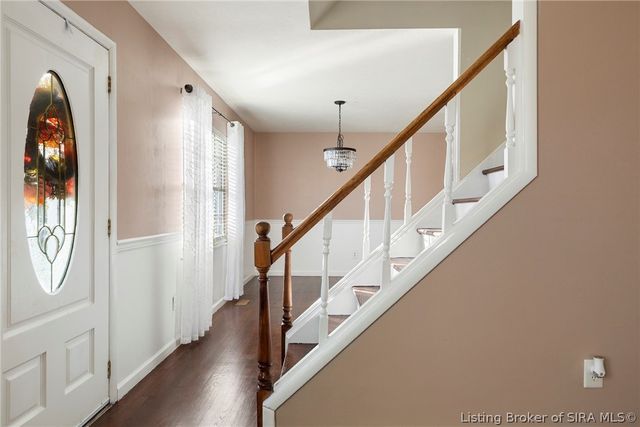1700 Tennyson Drive, Clarksville, IN 47129