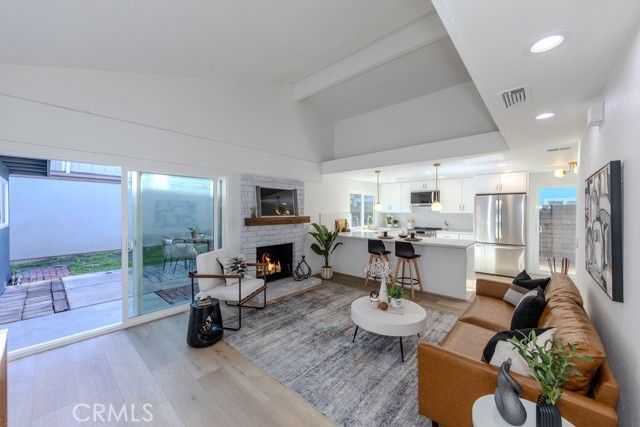 14452 Denbigh Lane, Tustin, CA 92780