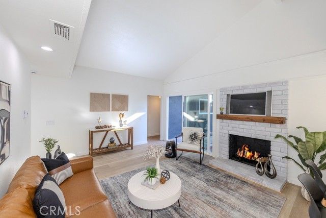 14452 Denbigh Lane, Tustin, CA 92780