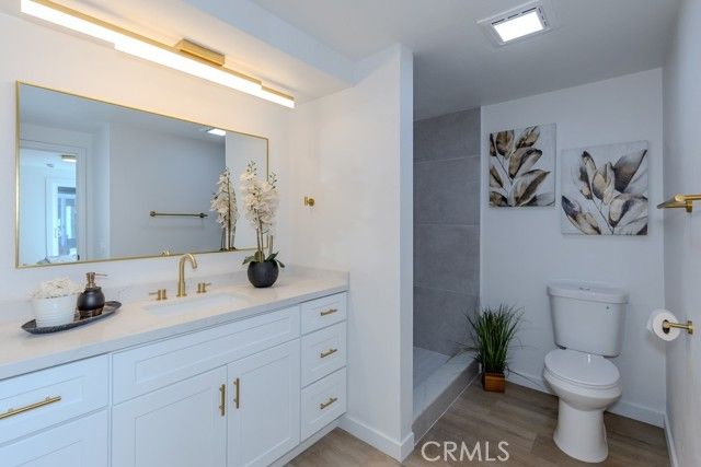 14452 Denbigh Lane, Tustin, CA 92780