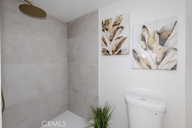 14452 Denbigh Lane, Tustin, CA 92780