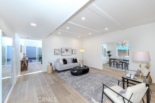 14452 Denbigh Lane, Tustin, CA 92780