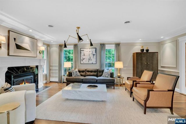 48 Hopper Farm Road, Upper Saddle River, NJ 07458