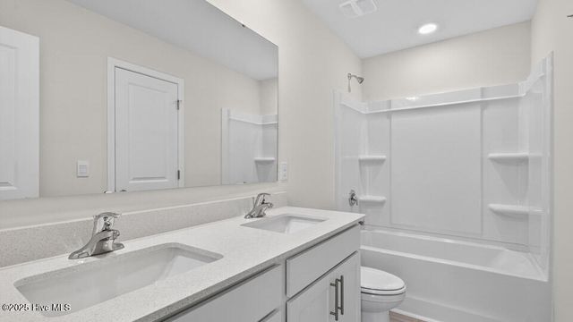 40 Charlies Bend Way, Spring Lake, NC 28390