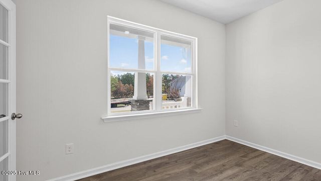 40 Charlies Bend Way, Spring Lake, NC 28390