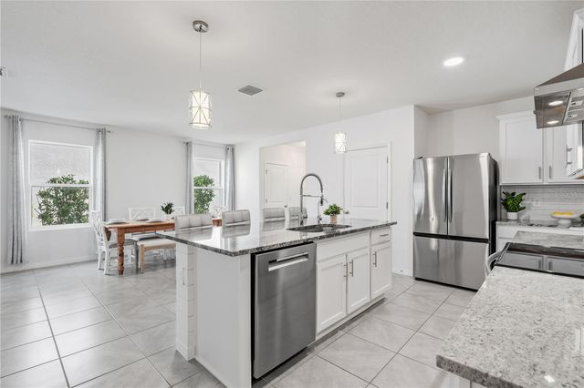 3307 HILLTOP CIRCLE, Bradenton, FL 34211