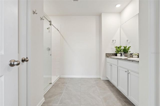 3307 HILLTOP CIRCLE, Bradenton, FL 34211