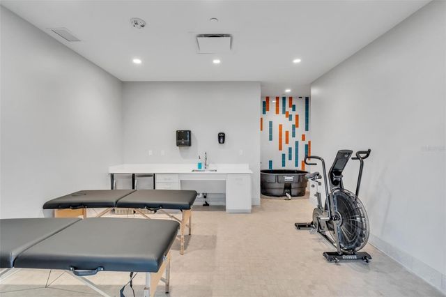 3307 HILLTOP CIRCLE, Bradenton, FL 34211